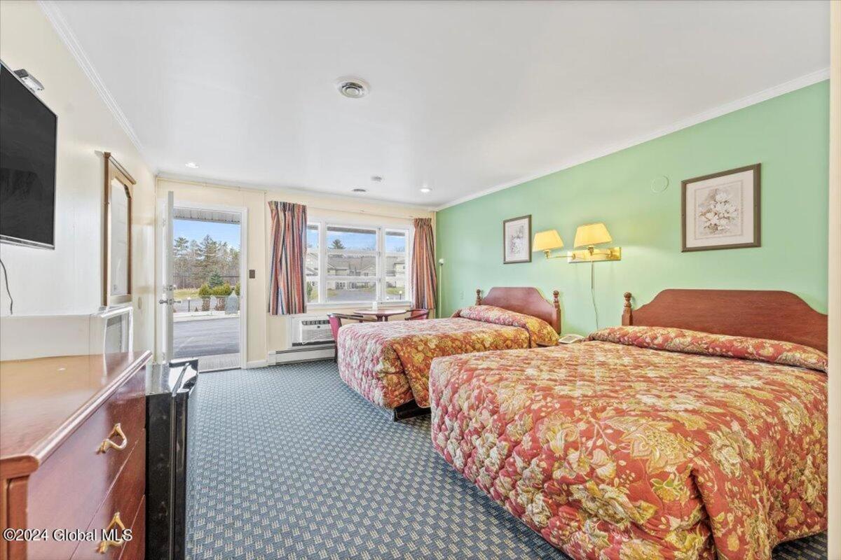 Top Hill Motel Σαρατόγκα Σπρινγκς Εξωτερικό φωτογραφία
